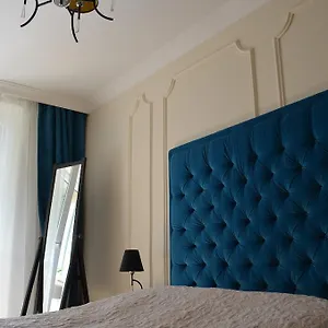 https://apartament-orchidea-centrum.warsawhotelspoland.com